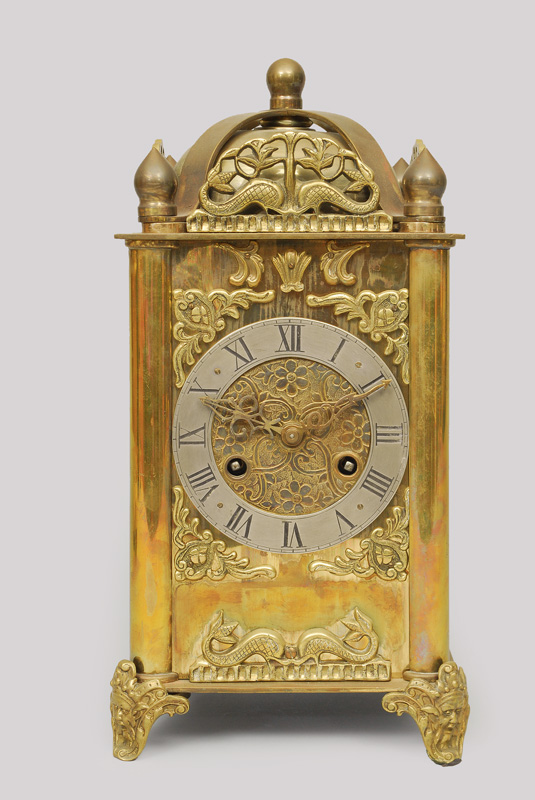 A classical lanterne clock