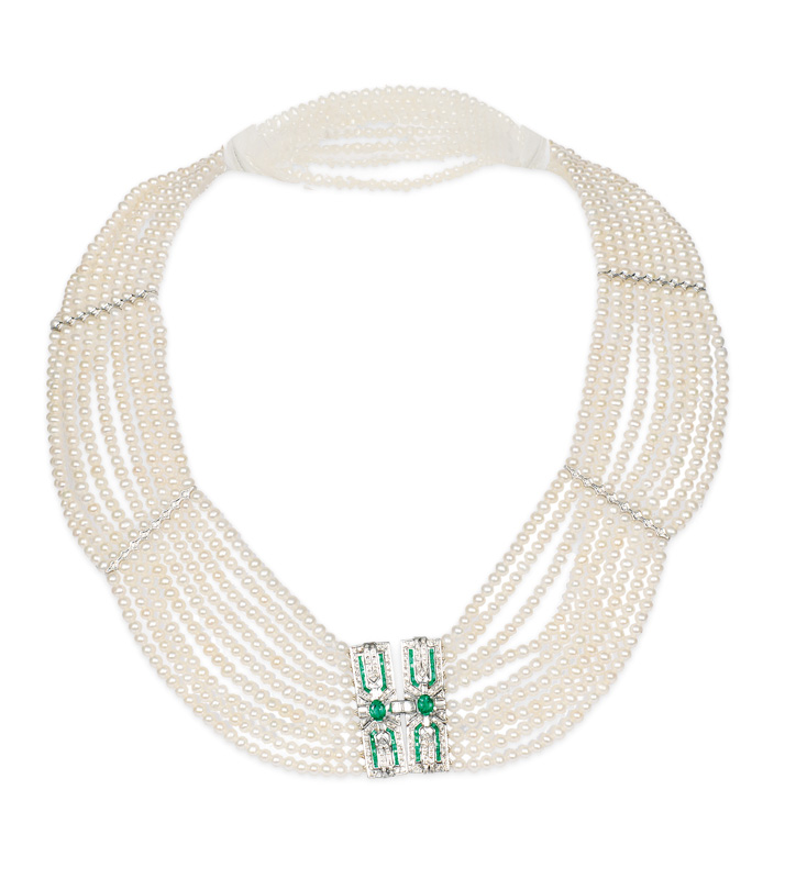 A pearl emerald diamond necklace