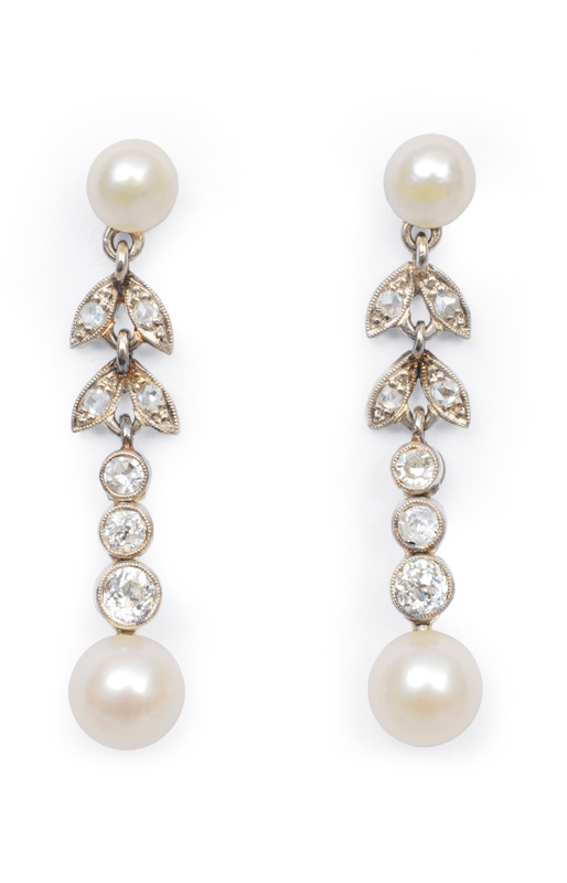 A pair of Art Nouveau earpendants with old cut diamonds and pearls