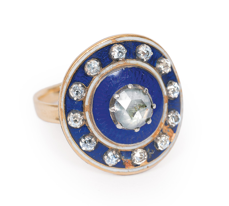 A Louis-Seize diamond ring