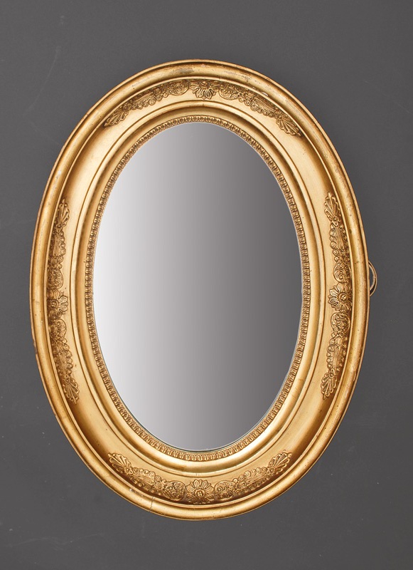 An oval Biedermeier mirror