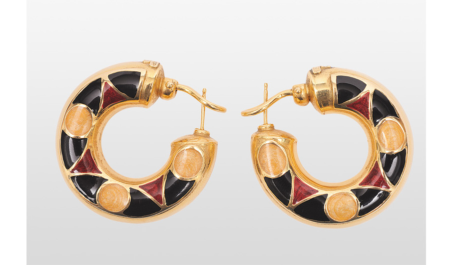 A pair of golden earrings with enamel ornaments by Wempe