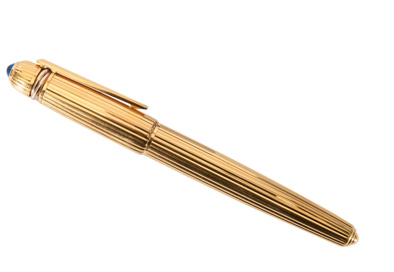A fine founting pen 'Pasha' in a case by Cartier