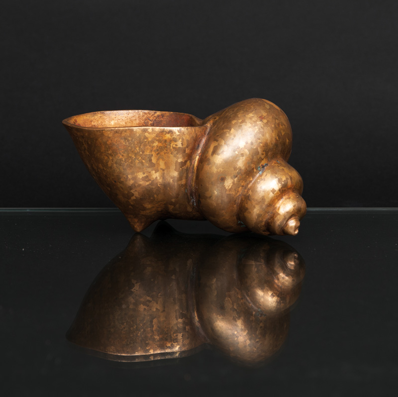 A rare bronze censer in conch shell shape