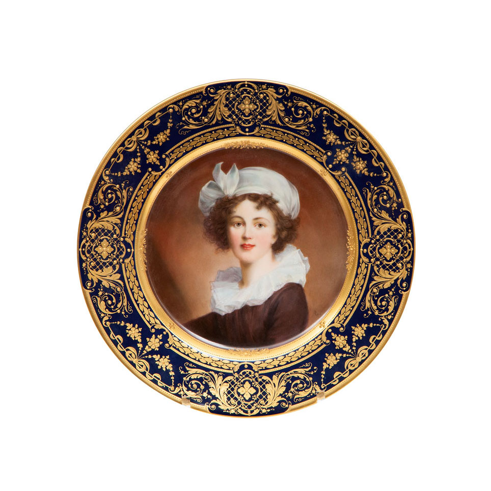 A portrait plate 'Élisabeth Vigée-Lebrun'