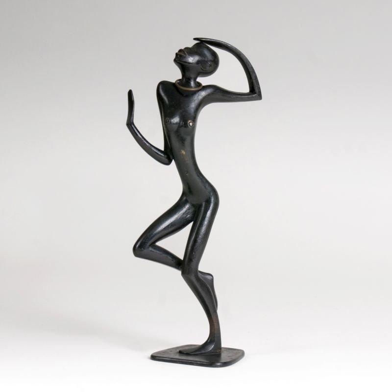 A sculpture 'African Dancer'