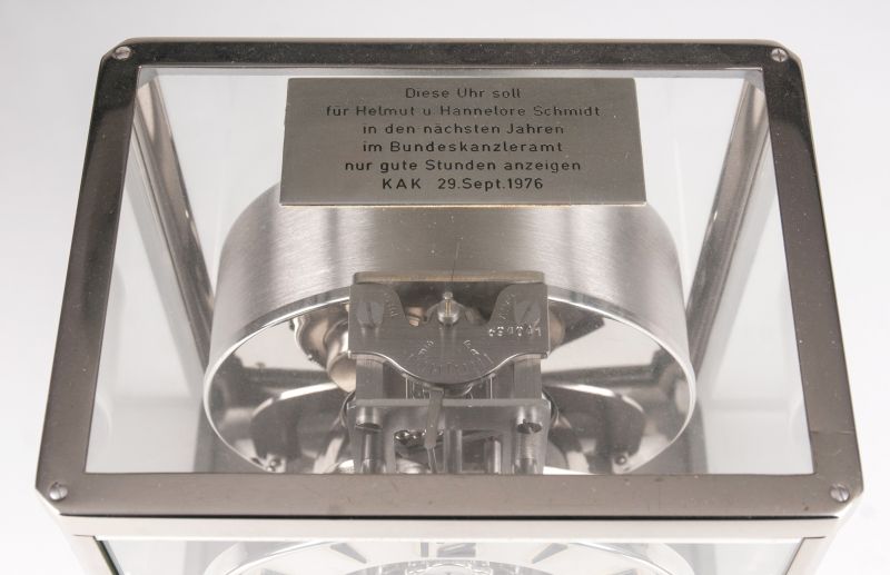A table clock 'Atmos' - a present of Kurt A. Körber - image 2