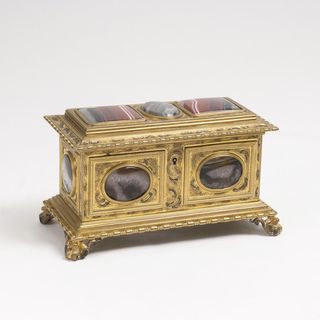 A Napoléon III Coffer-Box with Agate