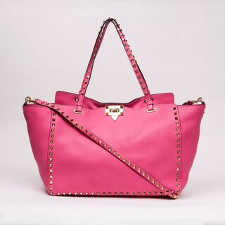 A Rockstud Tote Bag Pink