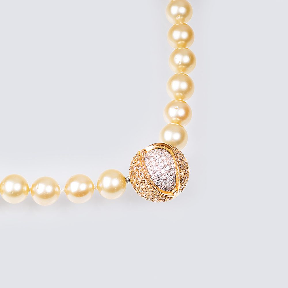 A Highcarat Solitaire Diamond Mystery Sphere Clasp on Pearl Necklace - image 2