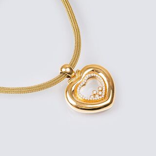 A Necklace with Diamond Pendant 'Heart'
