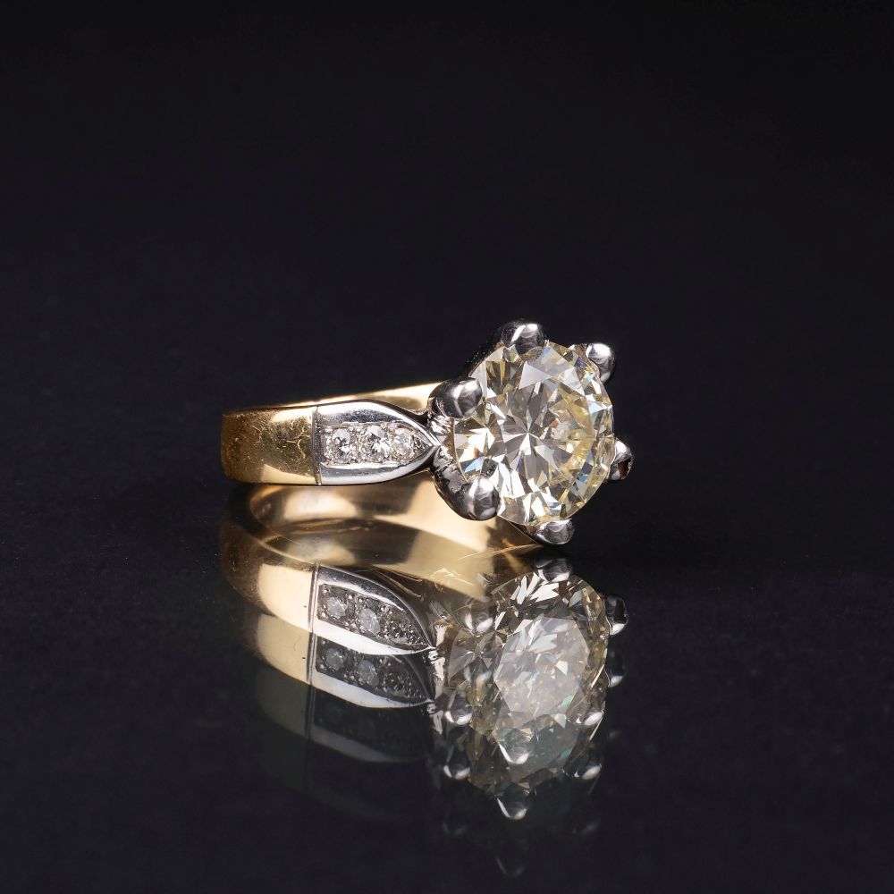 A highcarat Solitaire Ring - image 2