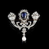 A rare Art-déco Diamond Parure with natural Sapphire - image 2