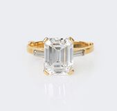 An exceptional, highcarat River Diamond Ring in Emerald Cut - image 1