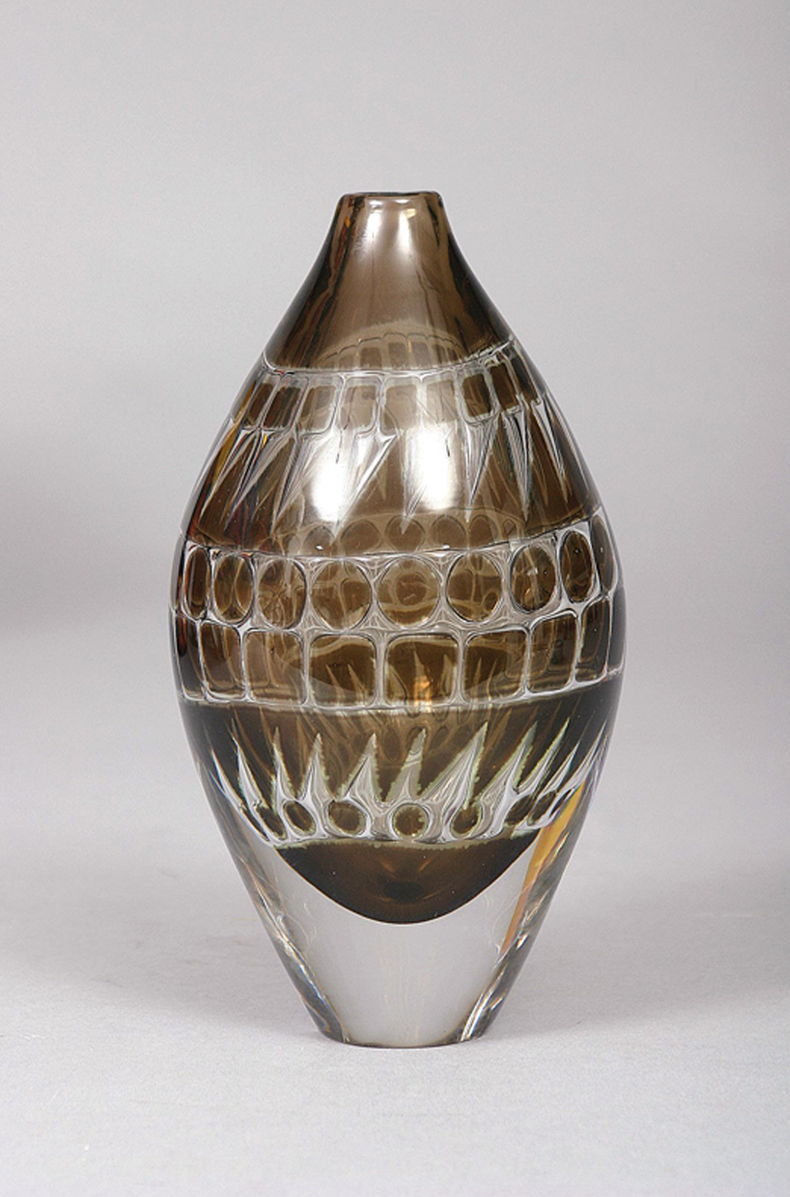A modern Orrefors glass vase 'Ariel'