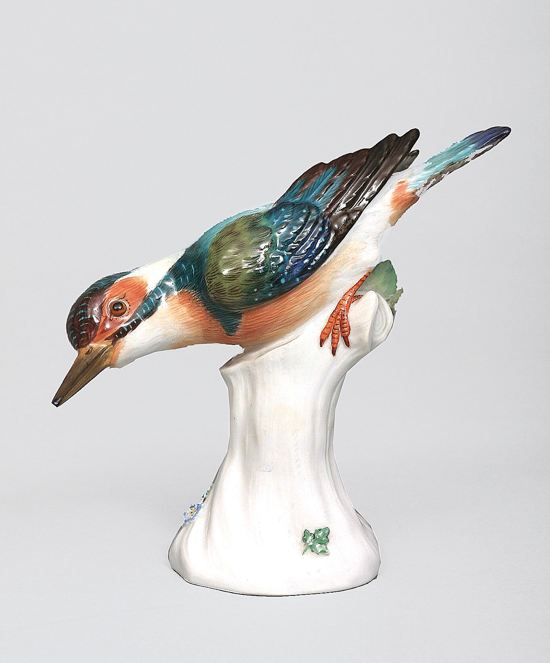A figure 'kingfisher'