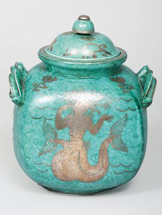 'Argenta' - Deckelvase mit Wassernixen-Dekor (Unikat)