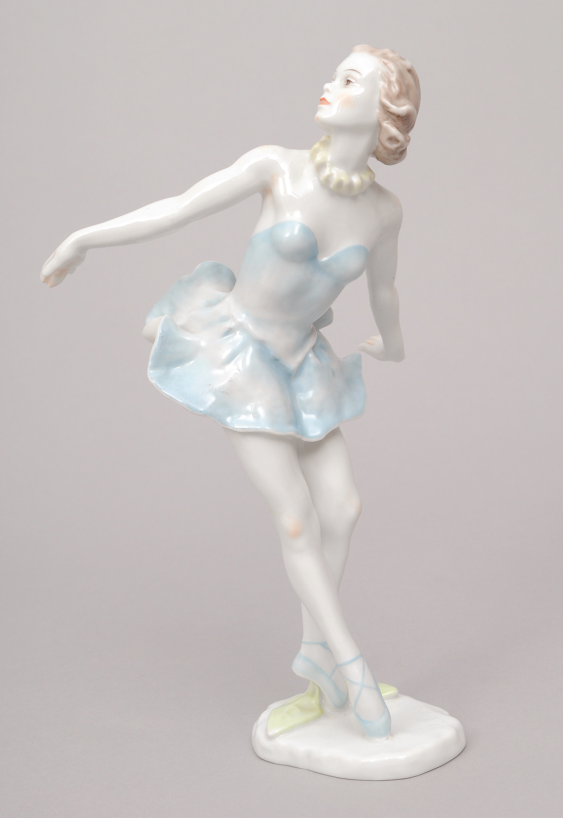 A ballet figure 'Marianne Simson'
