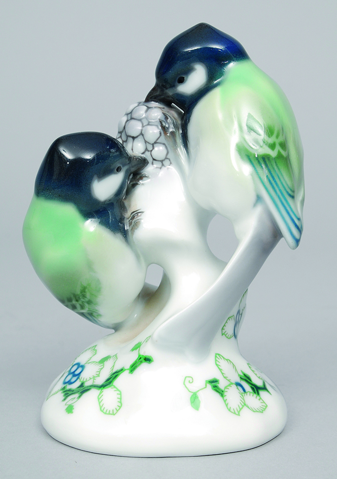Wilhelm Carl Robra - A figure of a pair of titmice A figure of a pair of titmice