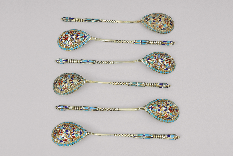Satz von 6 russischen Cloisonné-Löffeln