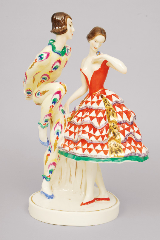 A figurine group 'harlequin and danseuse'