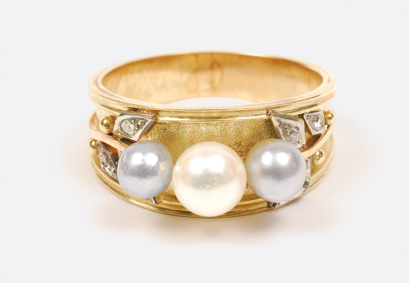 Großer Perlen-Diamant-Ring