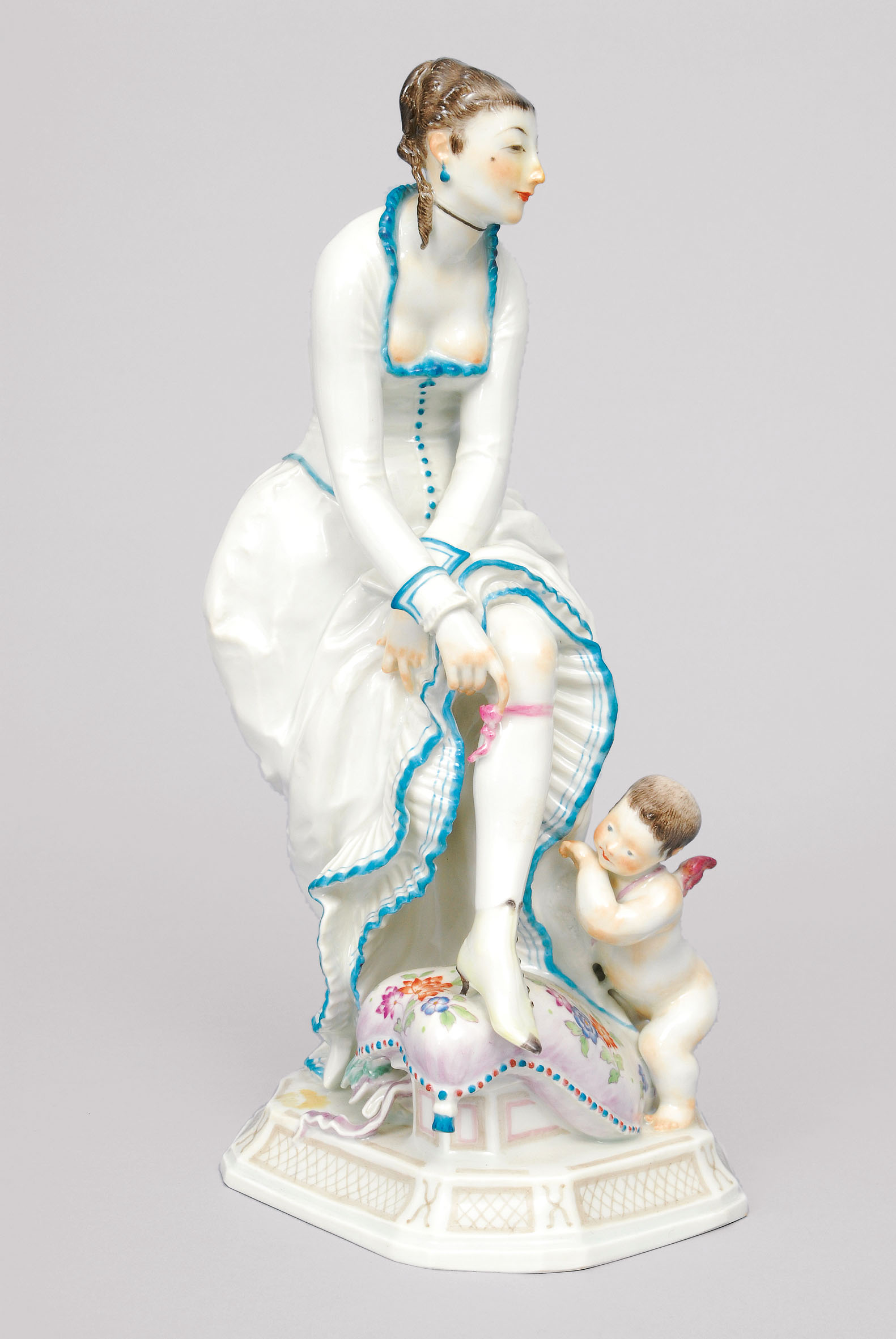 An Art-Nouveau figurine group 'Lady with Amor'