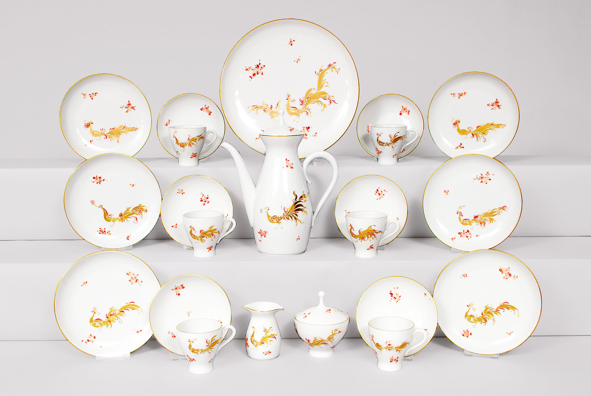 A coffee service 'Prachtvogel' pattern in red and gold