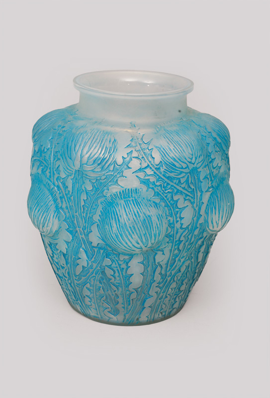 A glass vase with flower ornament 'poppies'