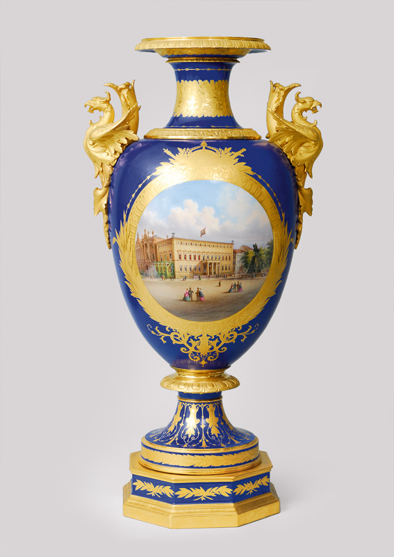A pompous vase with portrait of Kaiser Wilhelm I. and vedute of 'Palais Wilhelm' - image 3