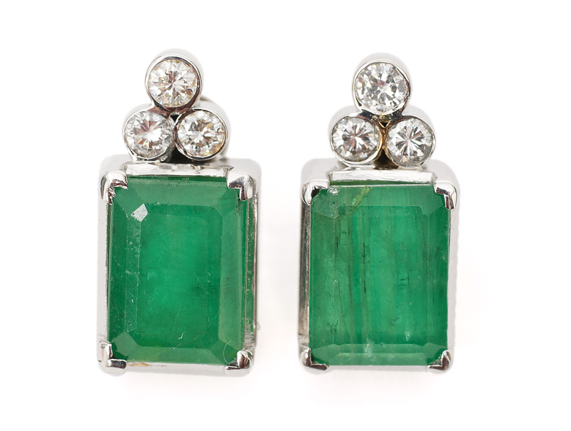 A pair of emerald diamond ear studs