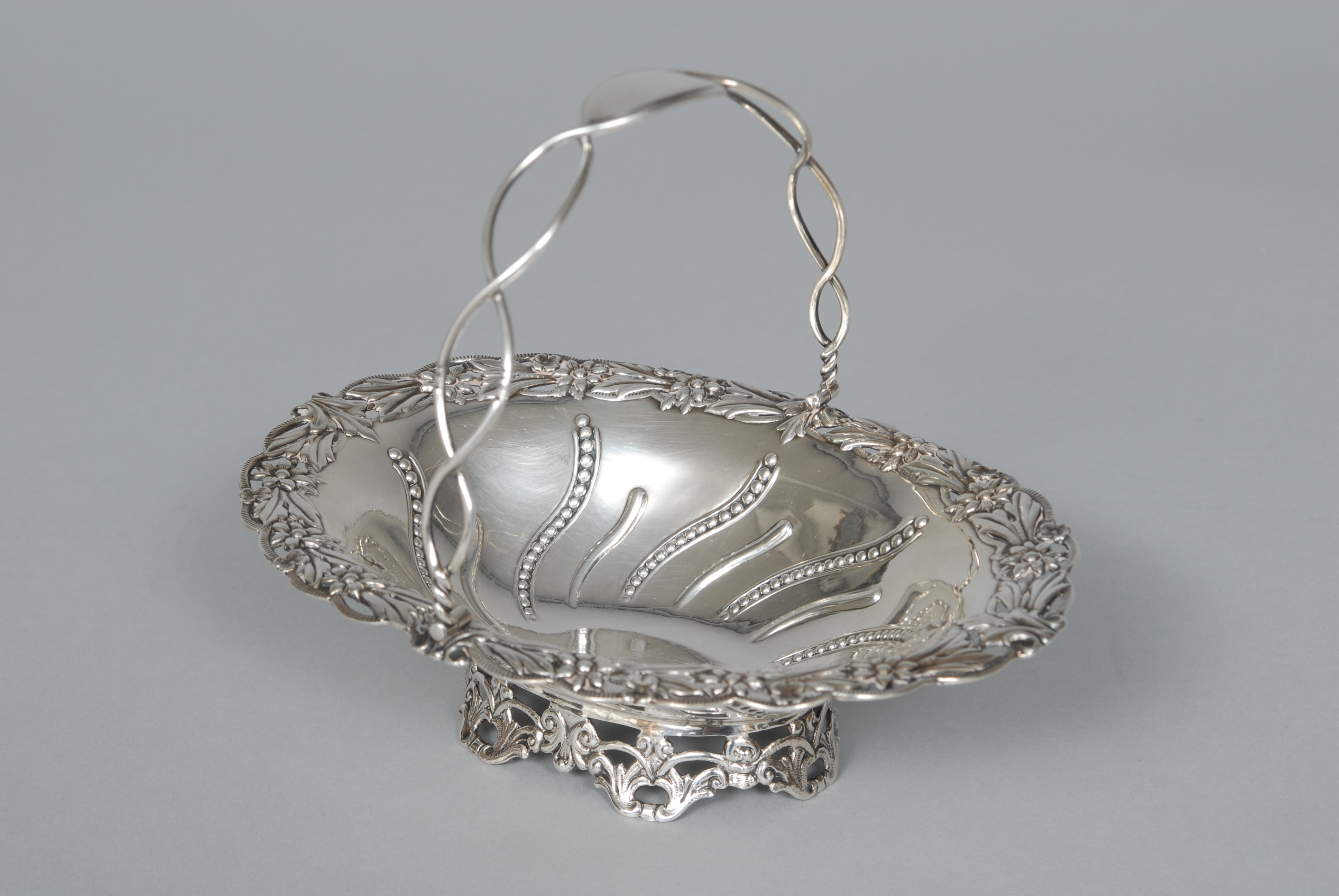 A Victorian handle bowl