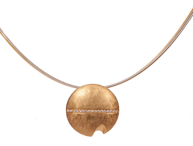 Modernes Gold-Collier mit Brillant-Besatz