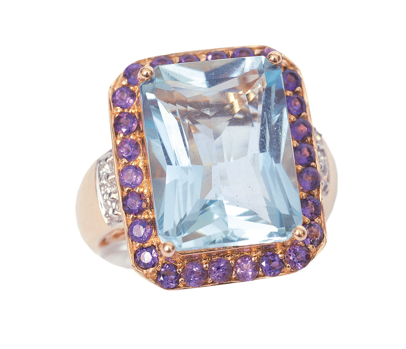 A large topaz amethyst ring