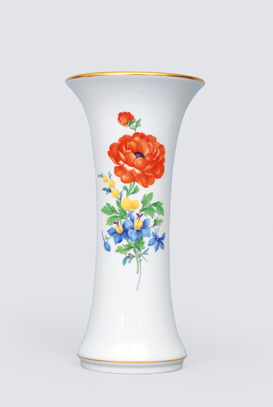 A vase with flower painting and gilded rim