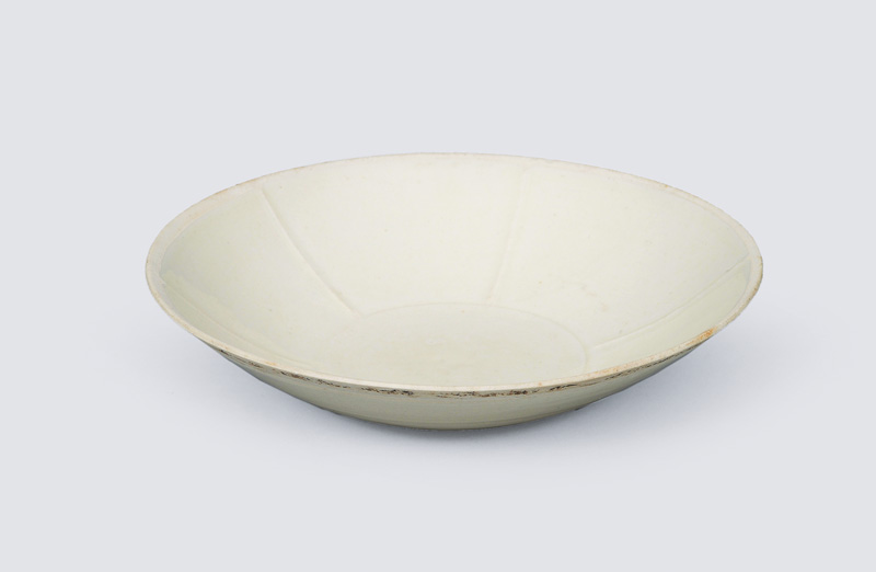 A small qingbai bowl with relief decoration