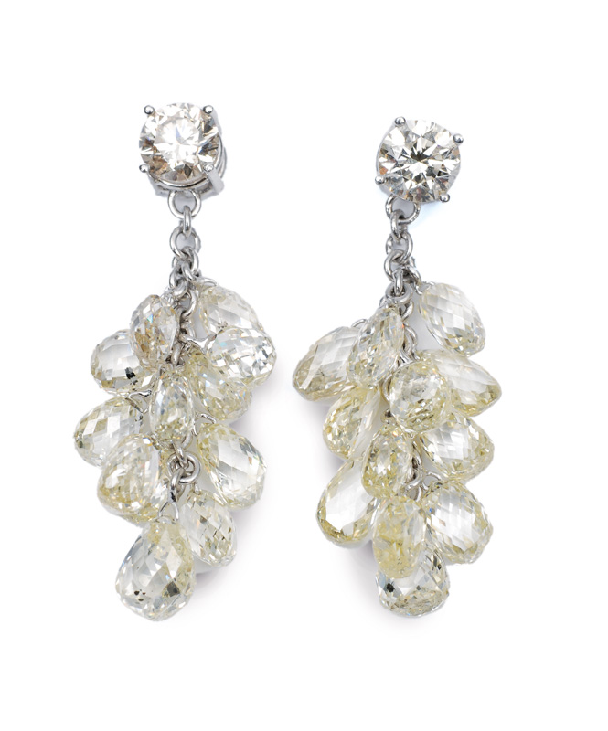 A pair of extraordinary diamond earchains