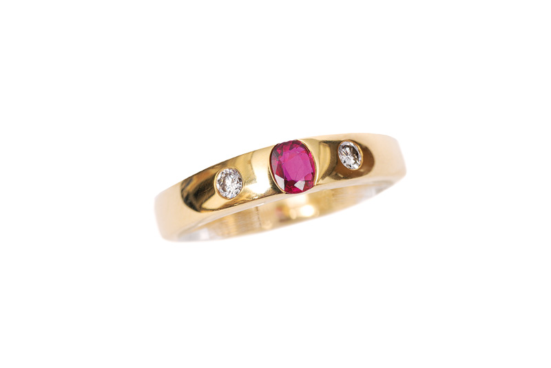 A ruby diamond ring