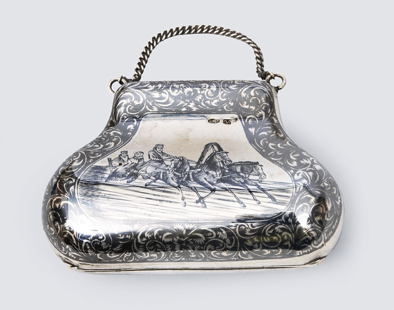 A rare purse with fine niello decor