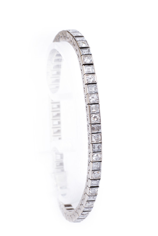 A fine rivière diamond bracelet