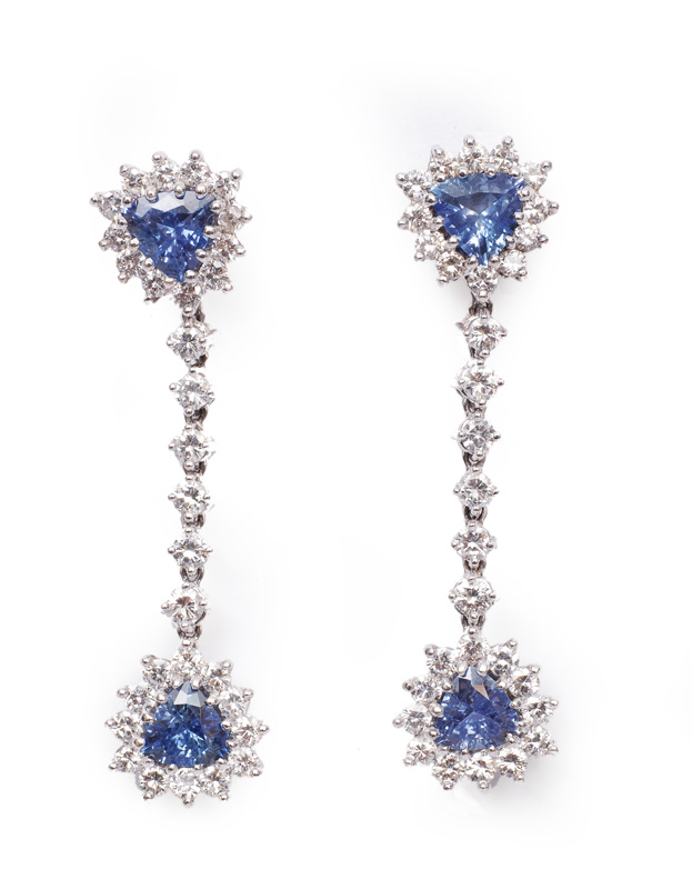 A pair of sapphire diamond earpendants