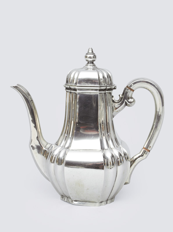 An elegant bevelling coffee pot