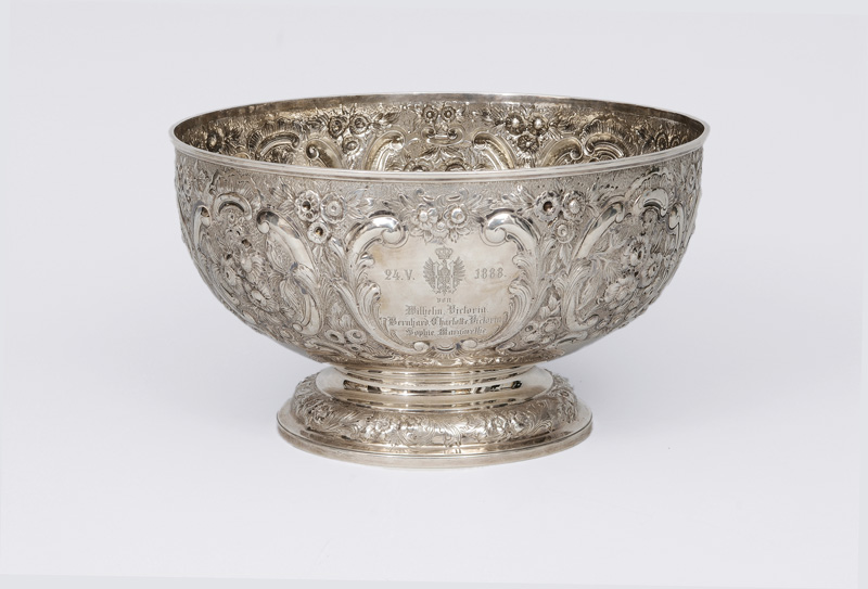A Georgina bowl - a present of the Hohenzollern family