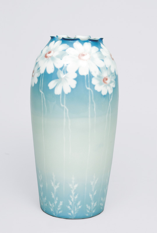 Große Vase mit Margeritenmalerei