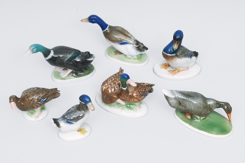 A set of 7 mallard figurines