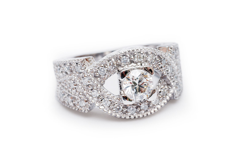 A diamond ring with one single stone diamond