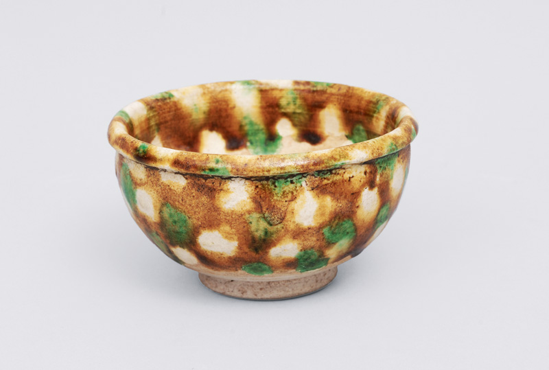 A small Sancai bowl