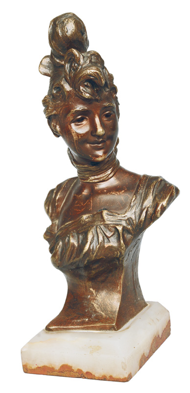 Georg van der Straeten - Kleine Art-Nouveau-Bronze-Büste "Lächelnde, junge Frau" Kleine Art-Nouveau-Bronze-Büste "Lächelnde, junge Frau"