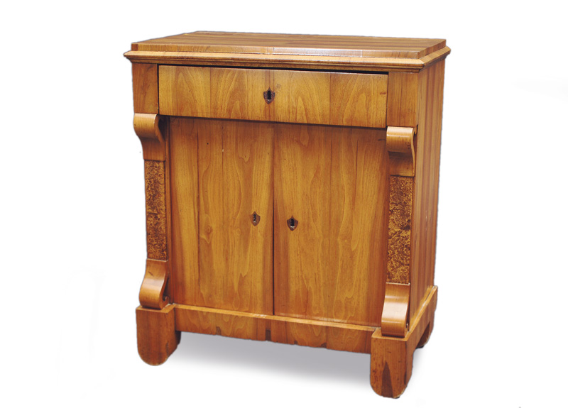 Biedermeier-Halbschrank