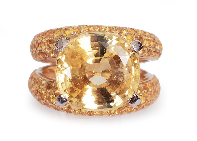 Saphir-Ring